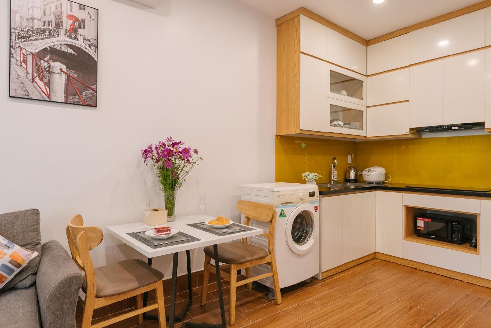 Morri Lakeview Hanoi
